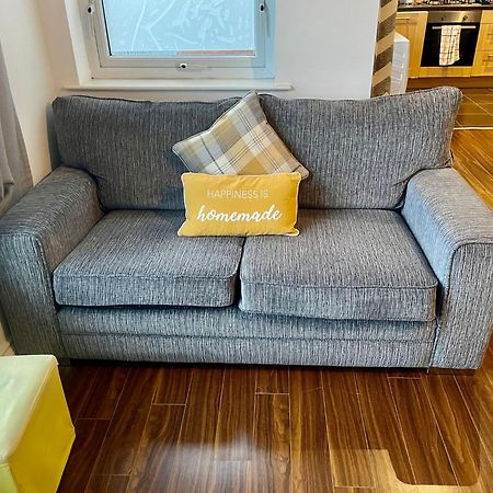 2 Bedroom City-Centre Apartment With Free Parking Belfast Esterno foto